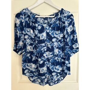 NWT LOFT Blue Tropical Scene V Neck‎ Short Sleeve Blouse
